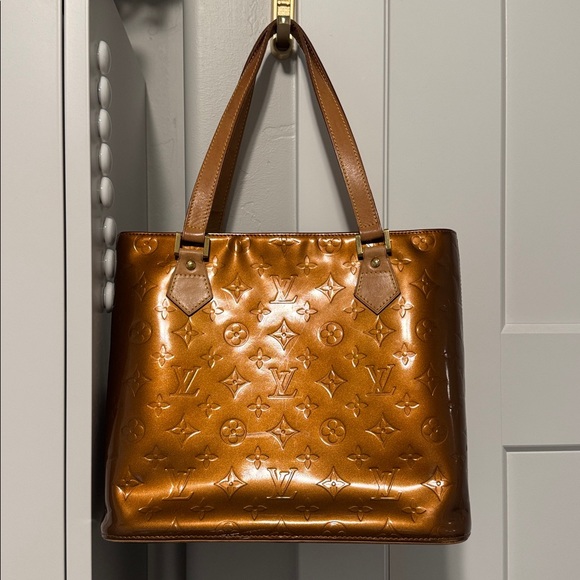 Louis Vuitton Brown Patent Leather Tote - Picture 2 of 16
